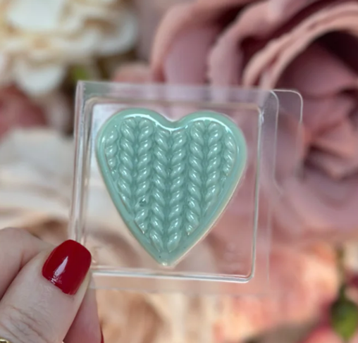 Heart Samples 11-12g box of 10 random scents